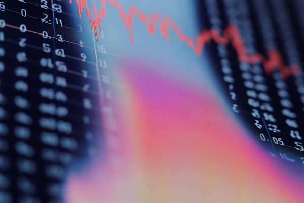 Crescita del portafoglio di investimenti con grafici di performance e successo finanziario